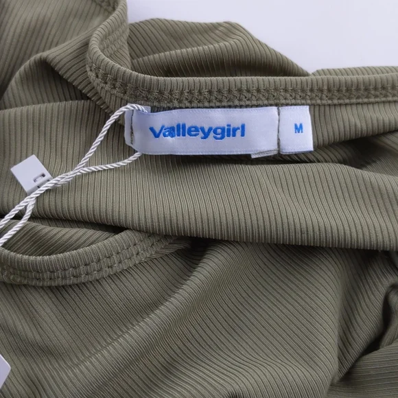 Valleygirl Top Size Med Khaki Green Short Sleeve Crop Ribbed Button Tie-up NEW - Picture 11 of 14